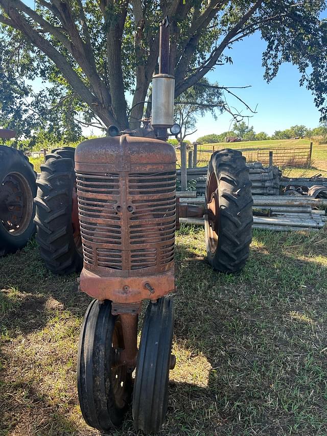 Image of Farmall Super M equipment image 4