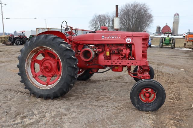 Image of Farmall Super M equipment image 3