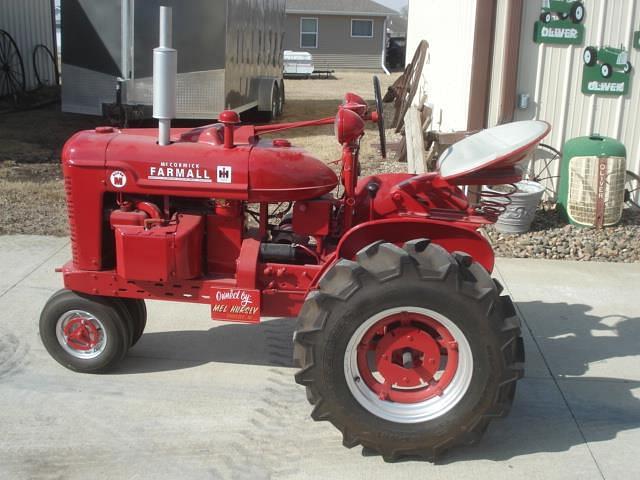 Image of Farmall Super M Image 0