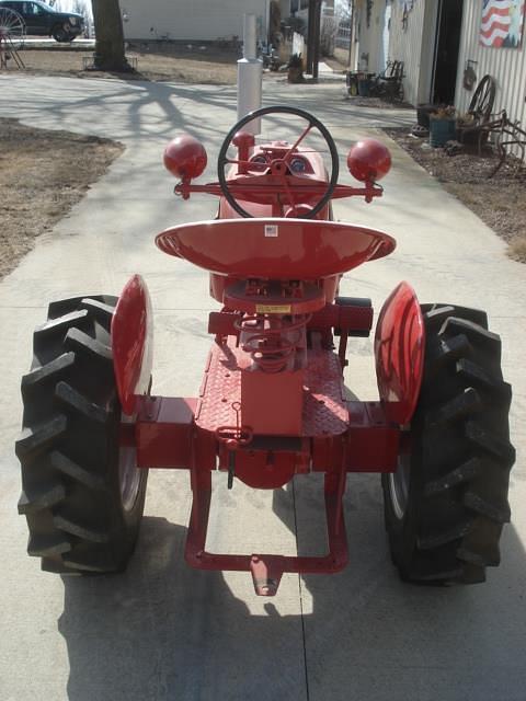 Image of Farmall Super M Image 1