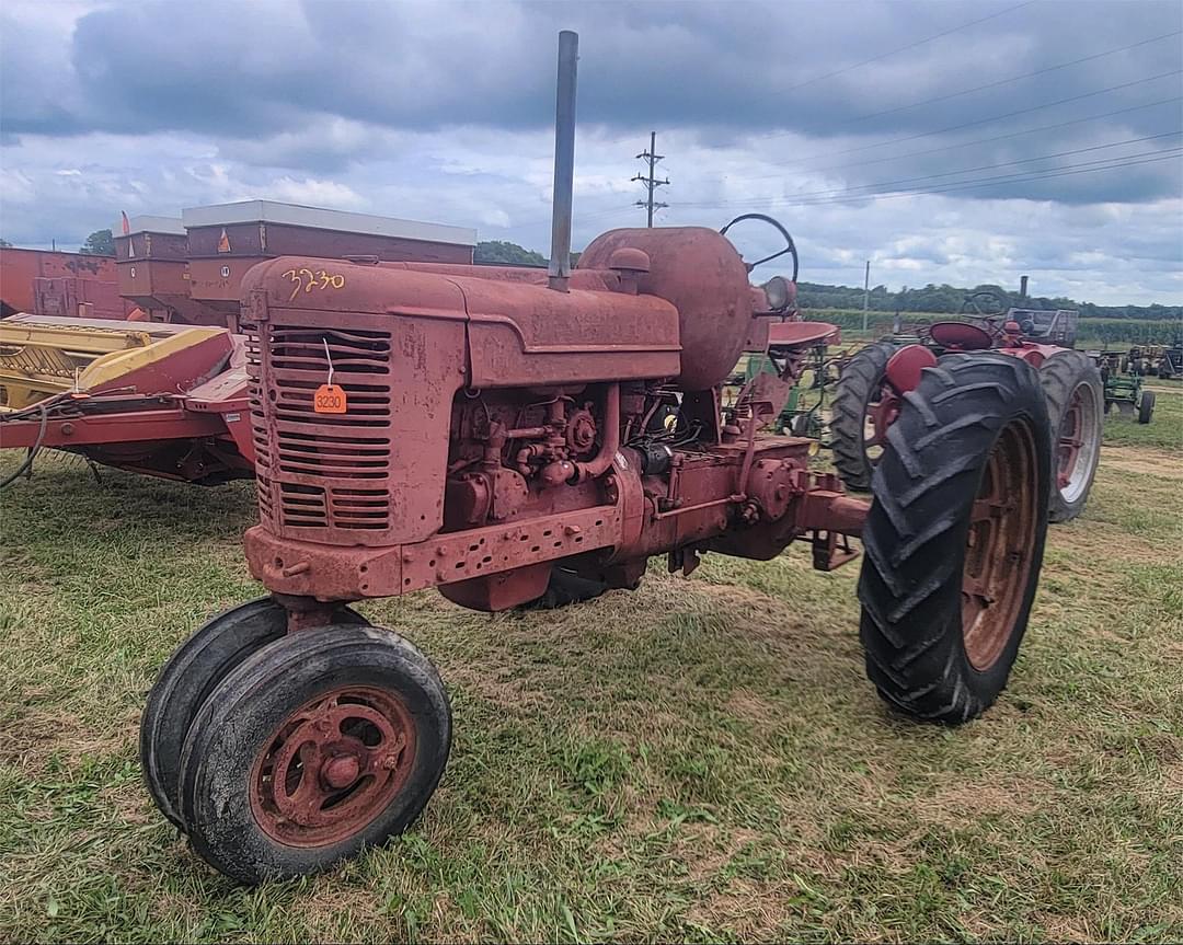 Image of Farmall Super M Primary image