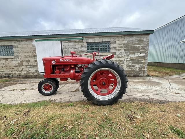 Image of Farmall Super M equipment image 2