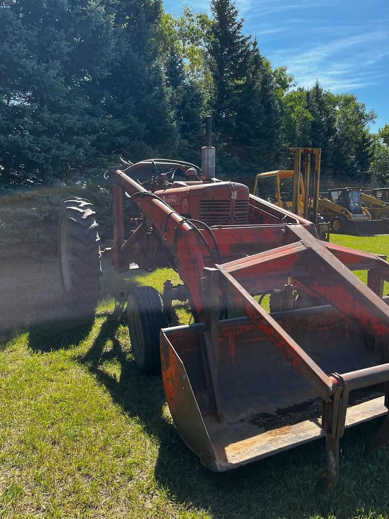 Image of Farmall Super M Primary image