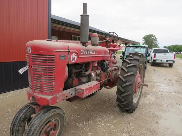 Image of Farmall Super M equipment image 2