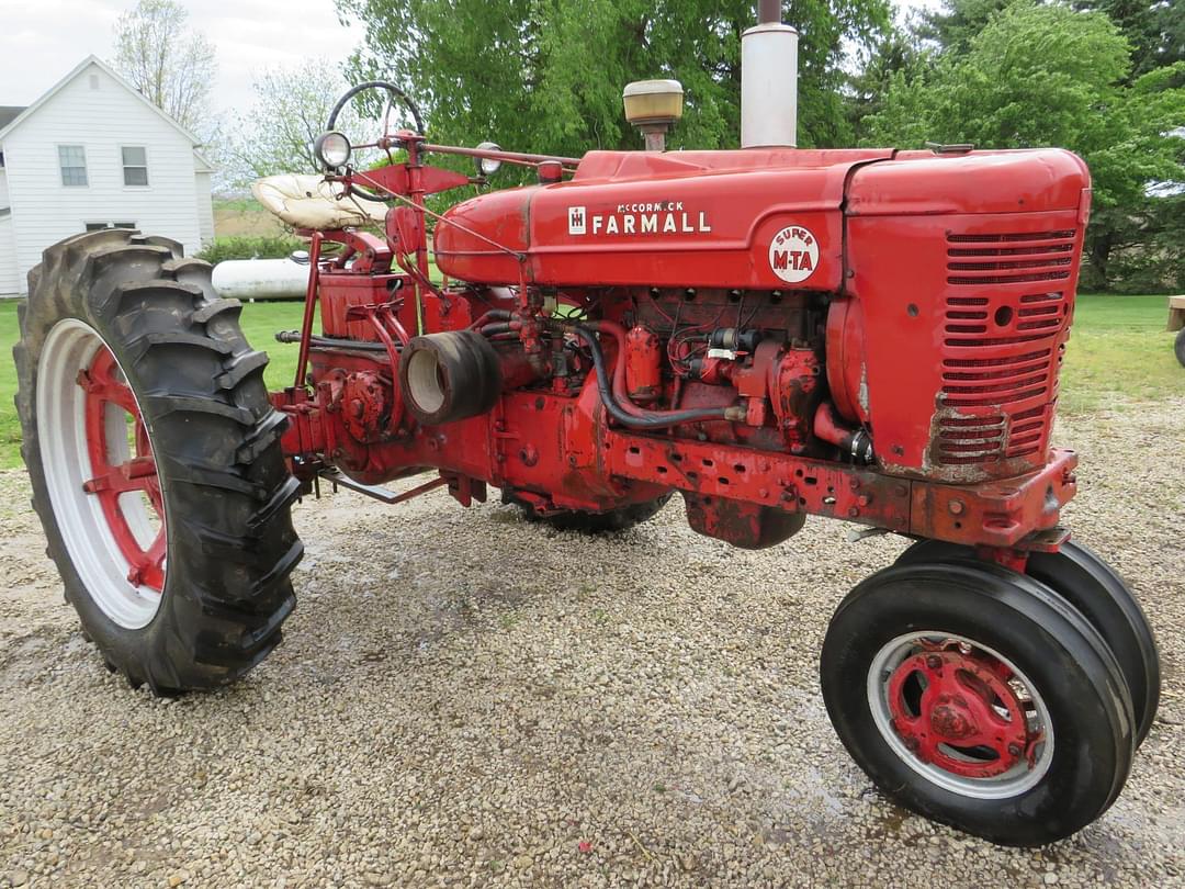 Image of Farmall Super M-TA Primary image