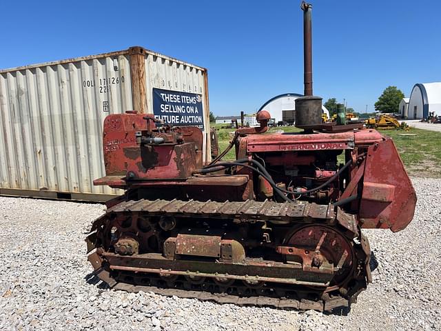 Image of International Harvester TD-6 equipment image 1