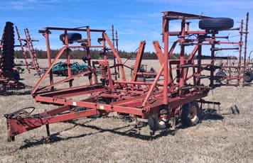 Main image International Harvester Vibra Shank 4500