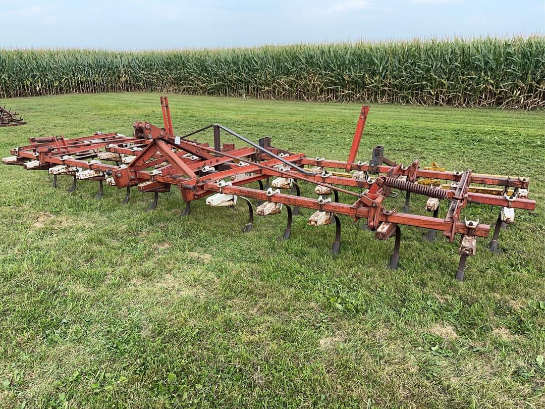 Image of International Harvester Vibra Shank Primary image