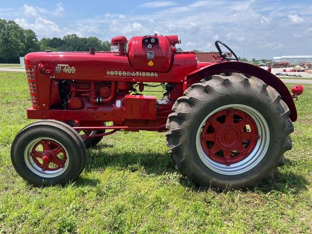 Image of International Harvester W-400 equipment image 1