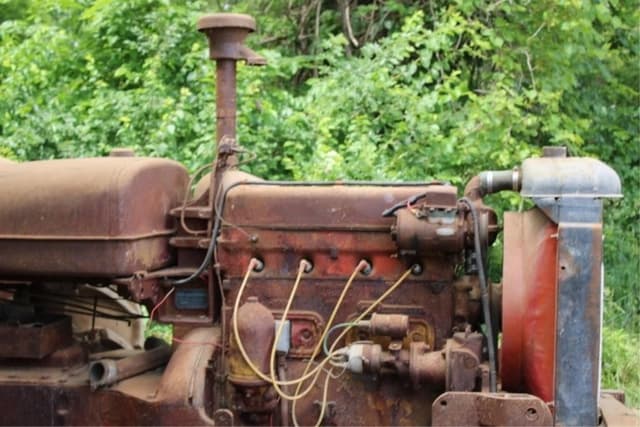 Image of McCormick-Deering W-9 equipment image 3