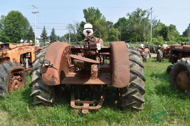 Image of International Harvester W-400 equipment image 3
