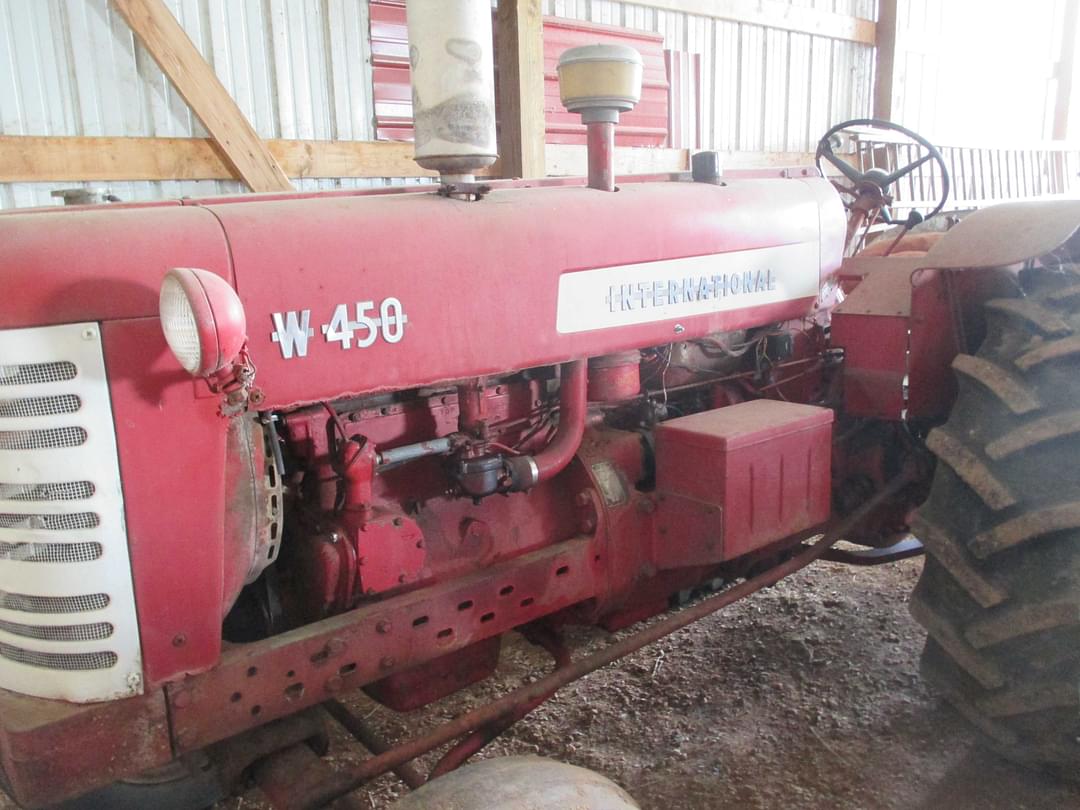 Image of International Harvester W-450 Primary image