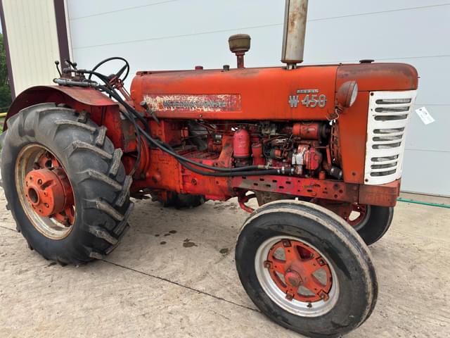 Image of International Harvester W-450 equipment image 1