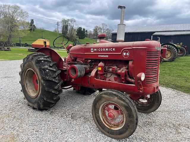 Image of International Harvester Super W6 equipment image 2