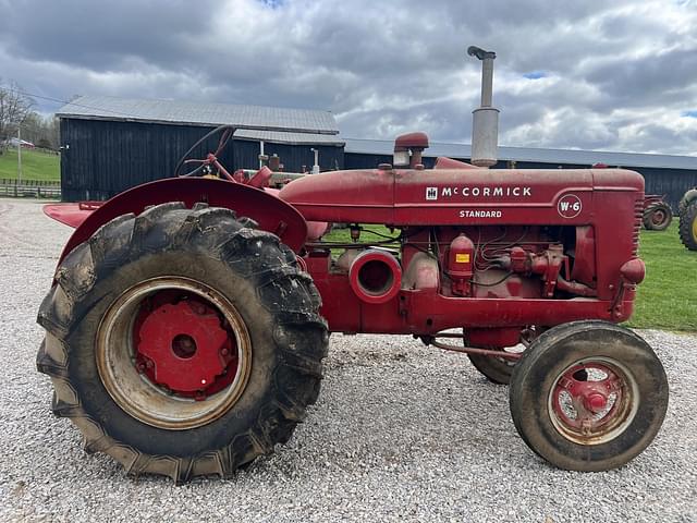 Image of International Harvester Super W6 equipment image 3