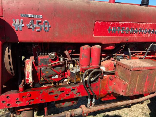 Image of International Harvester W-450 equipment image 3