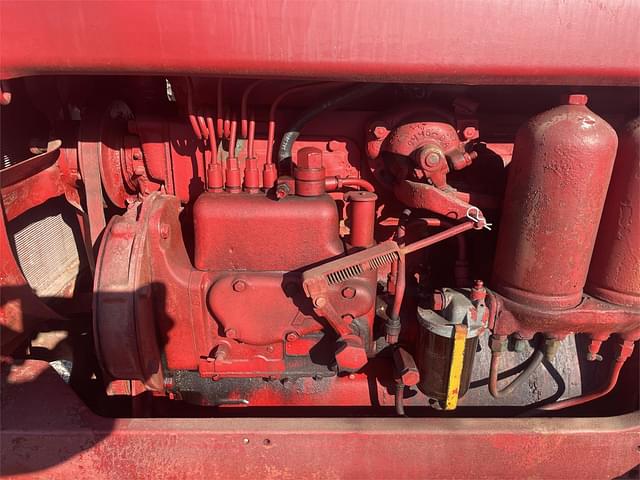 Image of International Harvester Super WD6 equipment image 4