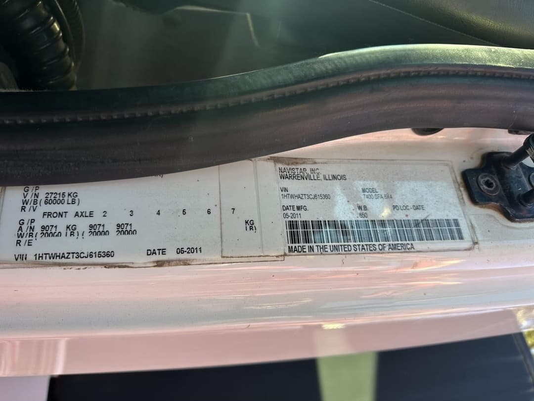 Image of International Workstar 7400 Image 1