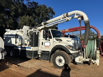 Main image International Workstar 7400