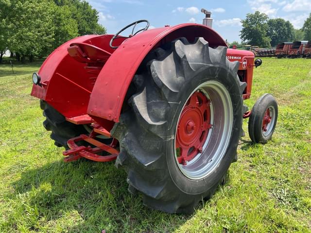 Image of International Harvester WR-9 equipment image 4