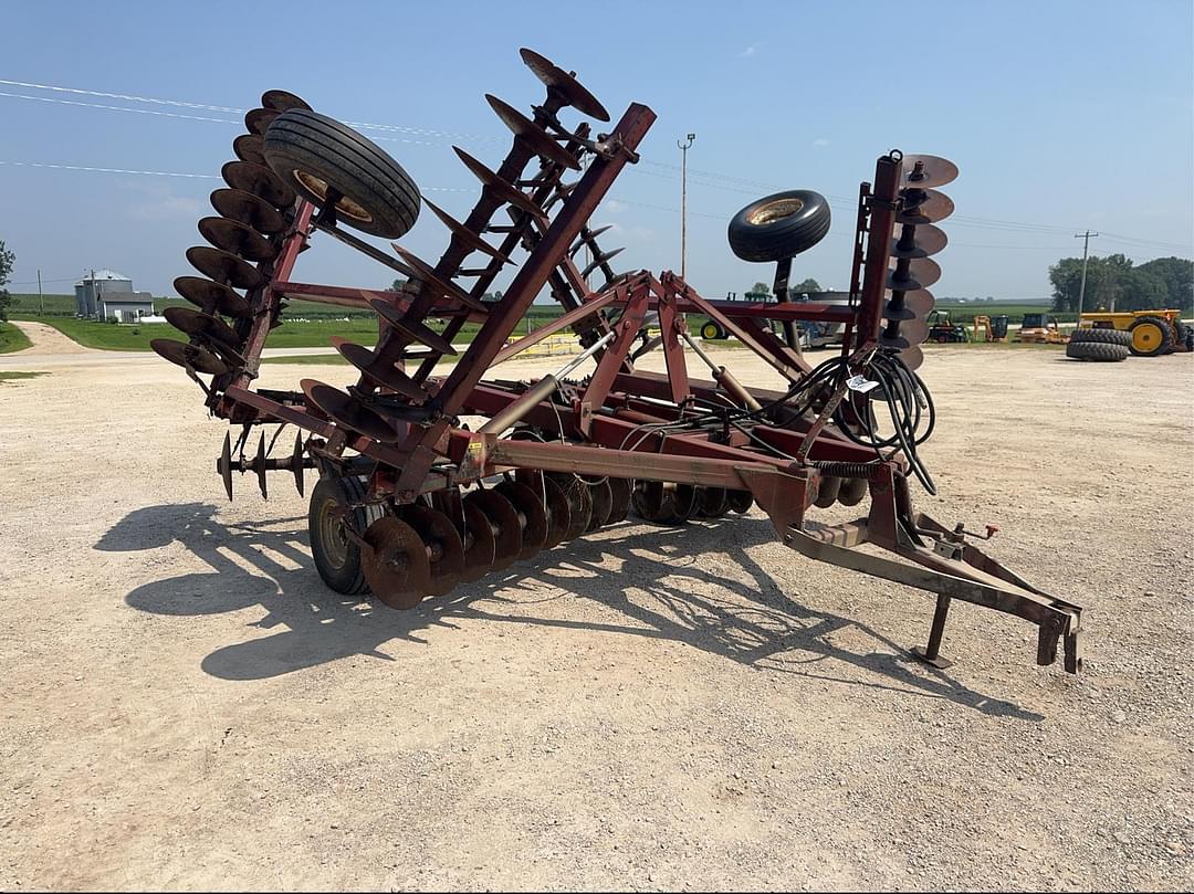 Image of International Harvester 490 Primary image