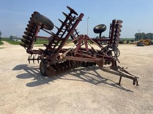 International Harvester 490 Image