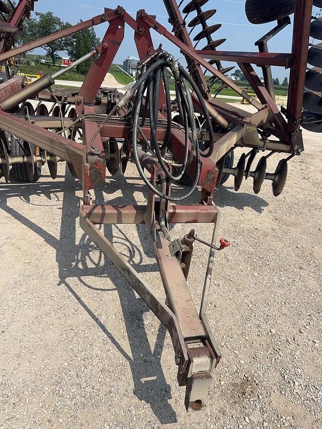 Image of International Harvester 490 equipment image 1