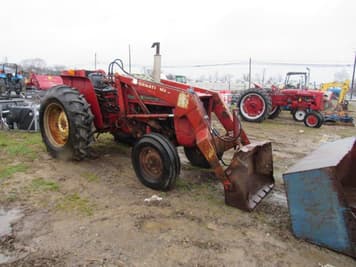 Main image International Harvester 444