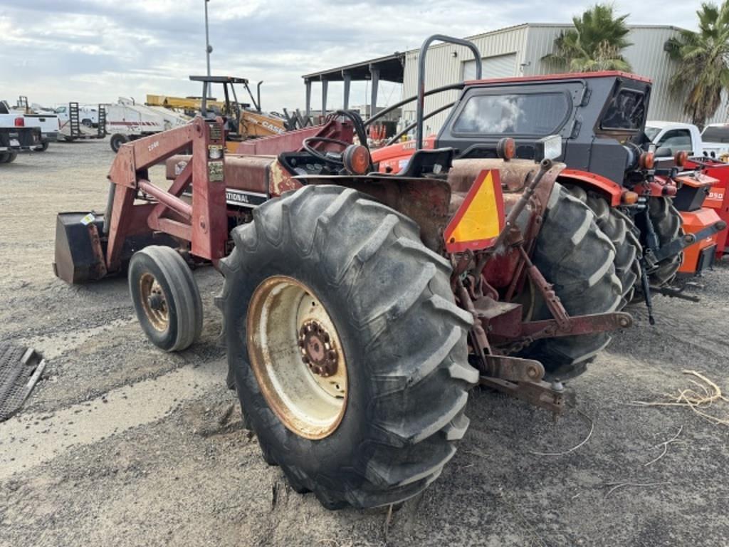 Image of International Harvester 584 Image 1