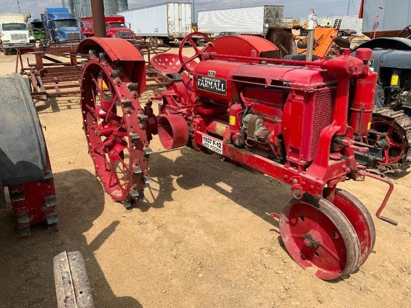 Main image Farmall F-12