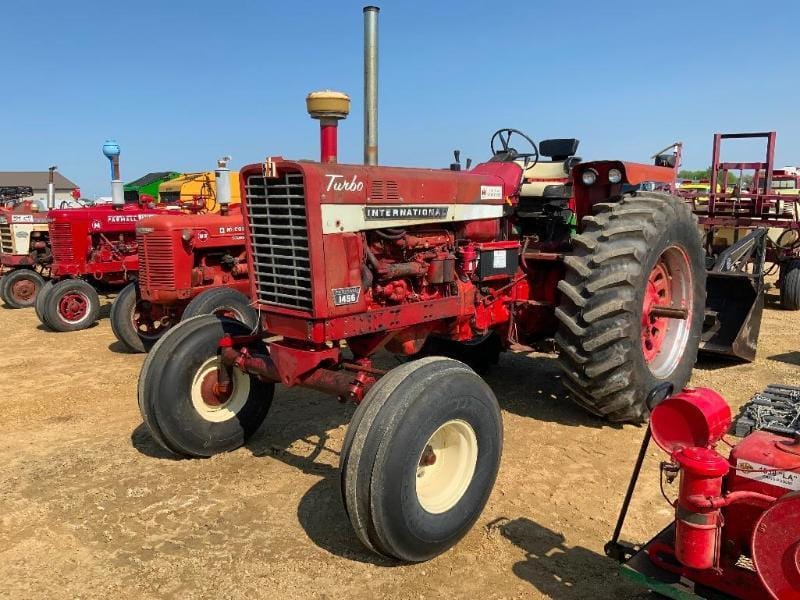 Main image International Harvester 1456