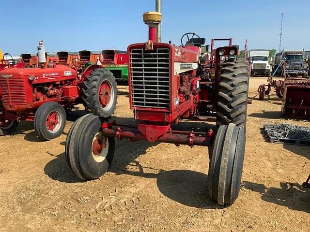 Thumbnail image International Harvester 1456 1