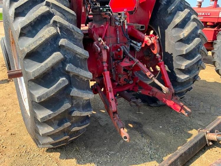 Main image International Harvester 1456 6