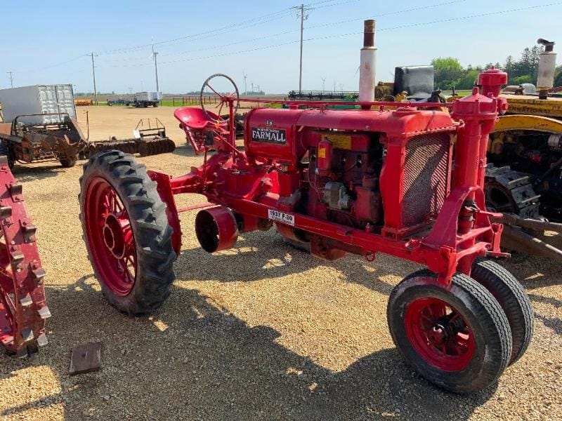 Main image Farmall F-30
