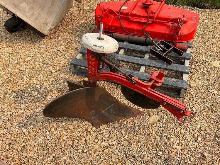 Main image Allis Chalmers 712 8