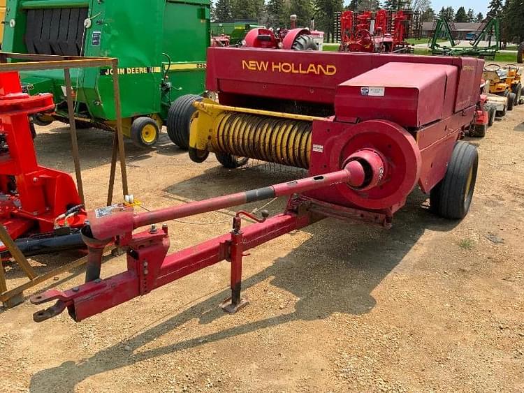 New Holland 315 Equipment Image0