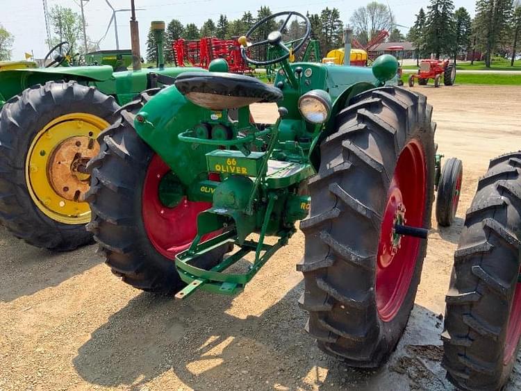 Main image Oliver Super 66 3