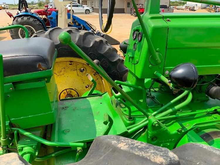 Main image John Deere 70 6