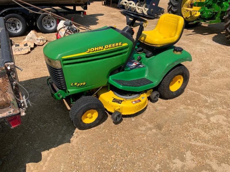 Main image John Deere LX279
