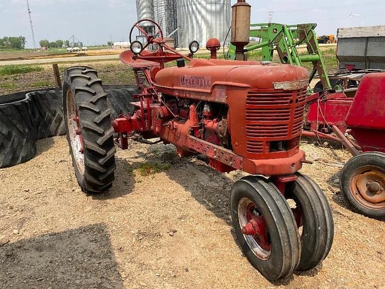 Main image Farmall H 0