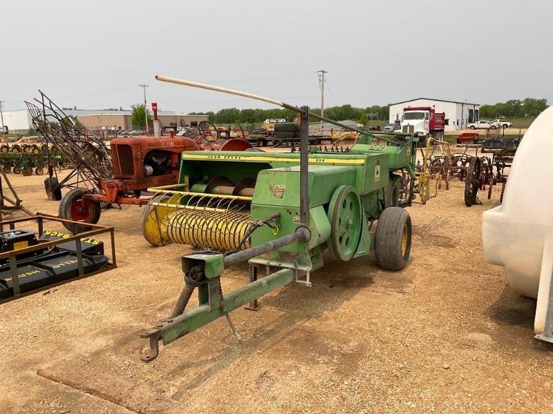 Main image John Deere 336