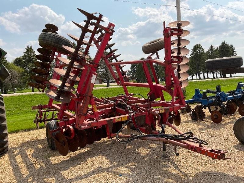 Main image Massey Ferguson 820