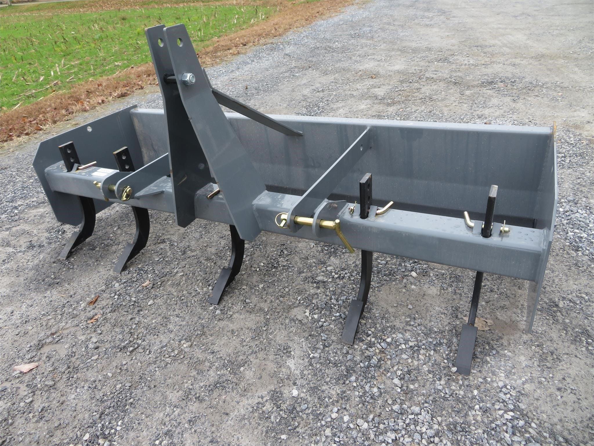 IronCraft 3106 Equipment Image0