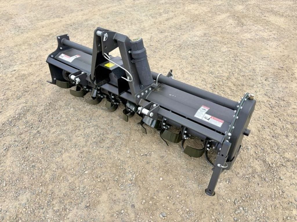2025 IronCraft UM-72 Equipment Image0