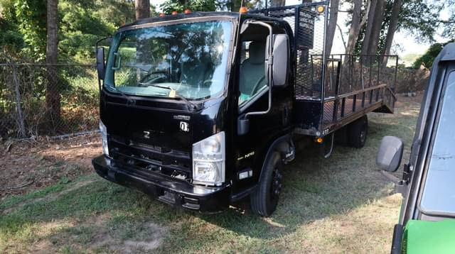 Image of Isuzu NPR equipment image 1