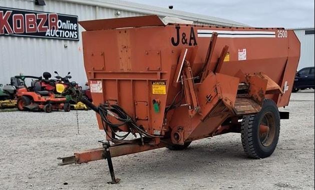 J&A 2500 Equipment Image0