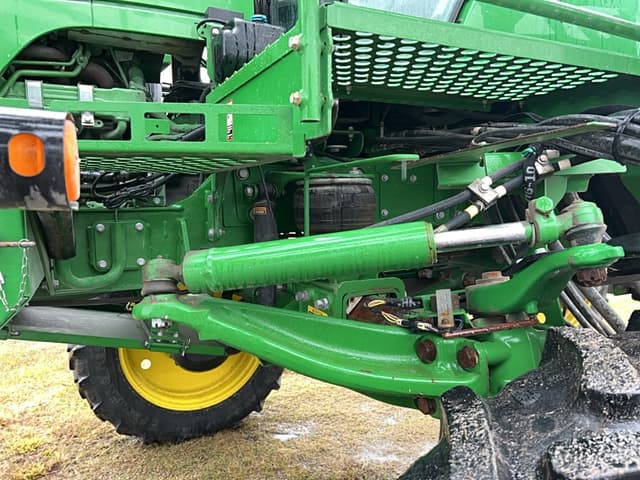 Image of John Deere R4023 equipment image 4