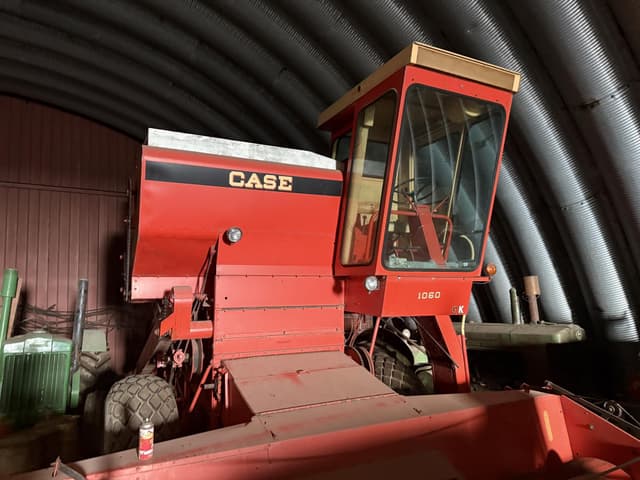 Image of Case 1060 equipment image 4