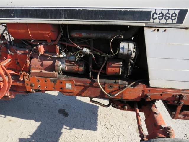 Image of J.I. Case 1210 equipment image 2