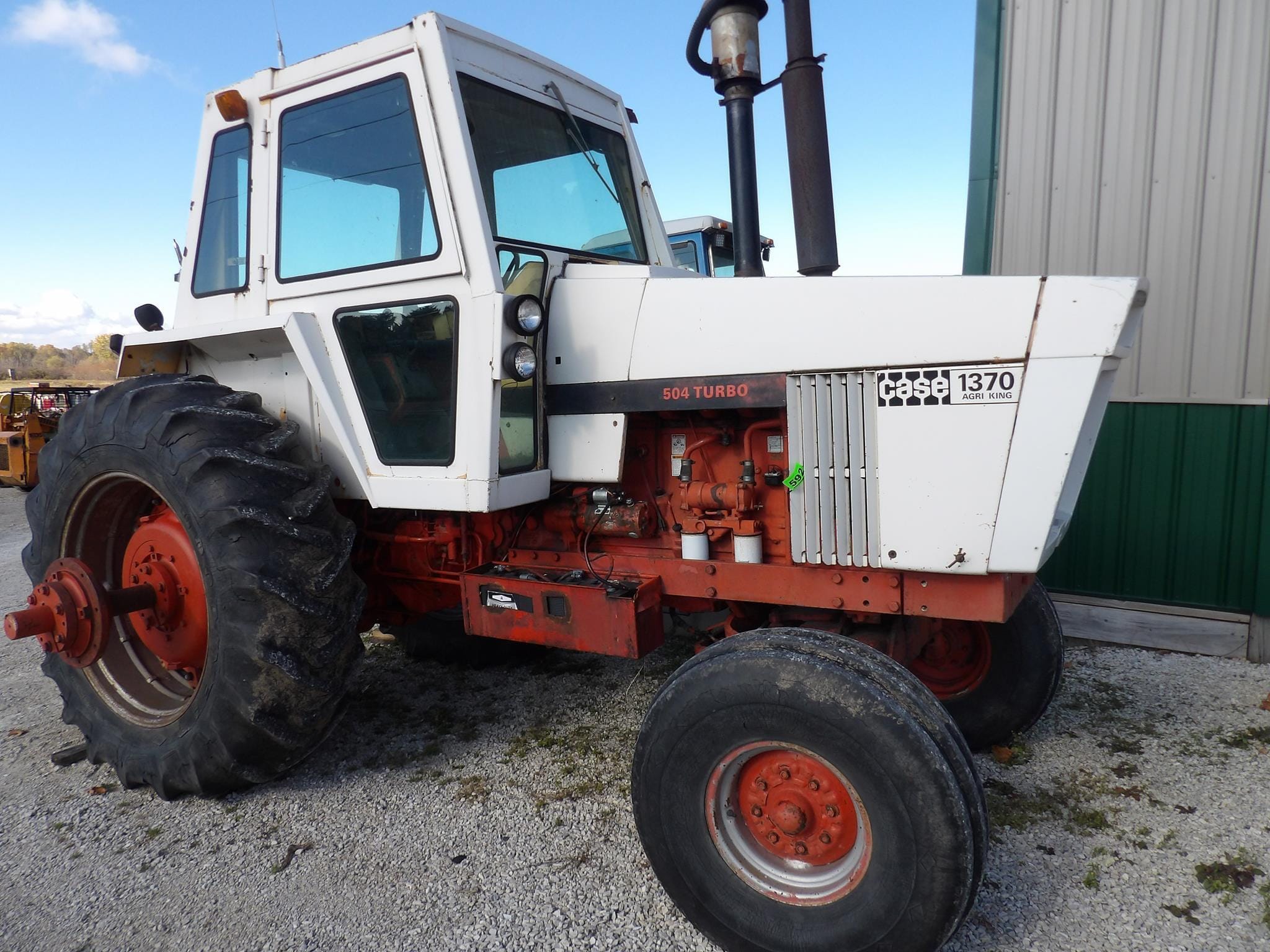 J.I. Case 1370 Equipment Image0